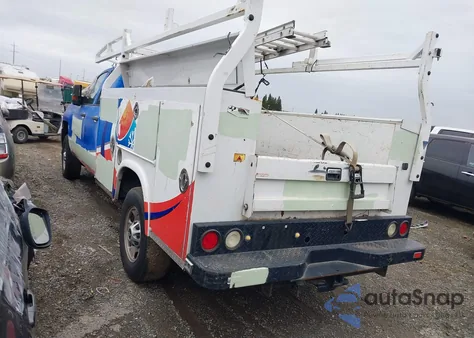 2018 Chevrolet Silverado 2500Hd Wt from USA, damaged, VIN 1GC2CUEG7JZ182063